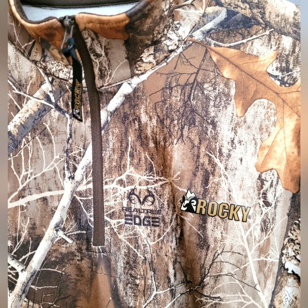 Rocky/Realtree 1/4 zip cover